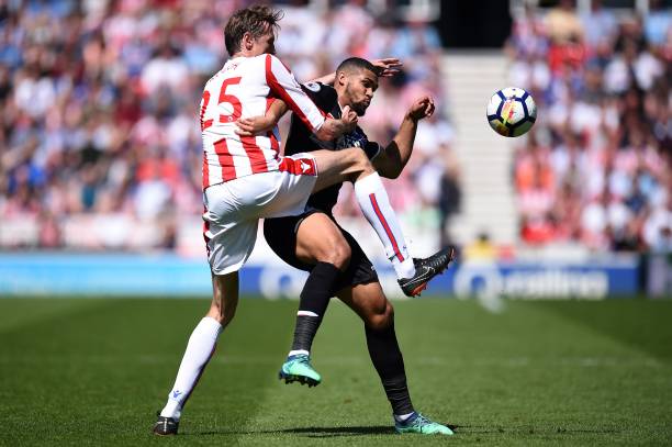 与主流色彩 与主流色彩