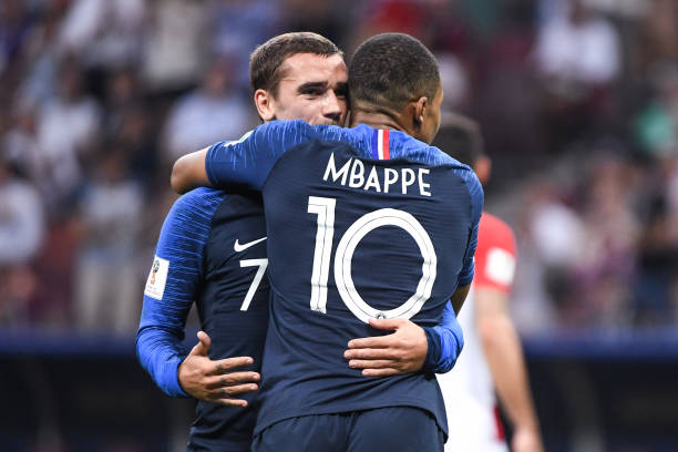 国台北队持 国台北队持